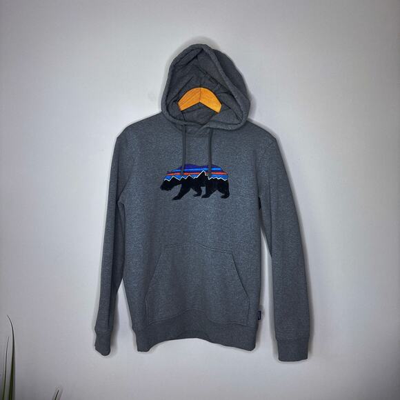 Patagonia‎ Fitz Roy Bear Uprisal Hoodie Sweatshirt Women's Size S Fleece Pocket - Picture 1 of 9